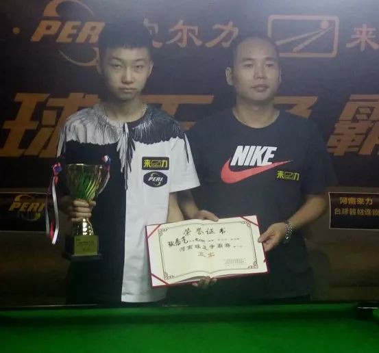 赛中的外线 赛中的外线