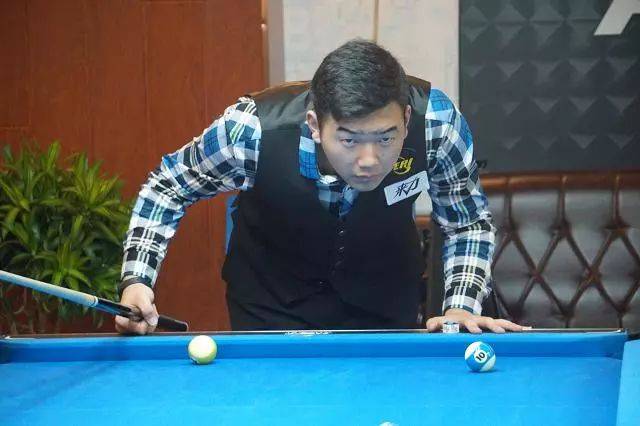 尖壁球选手 尖壁球选手