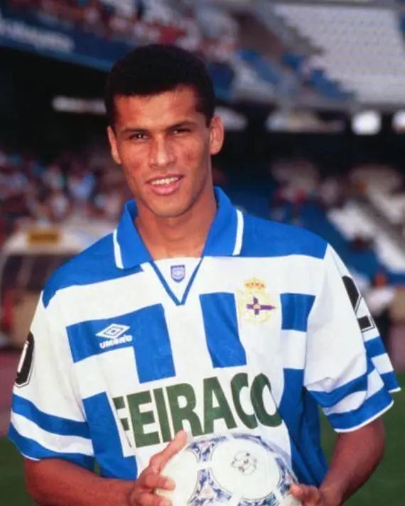 欧联资格触 欧联资格触